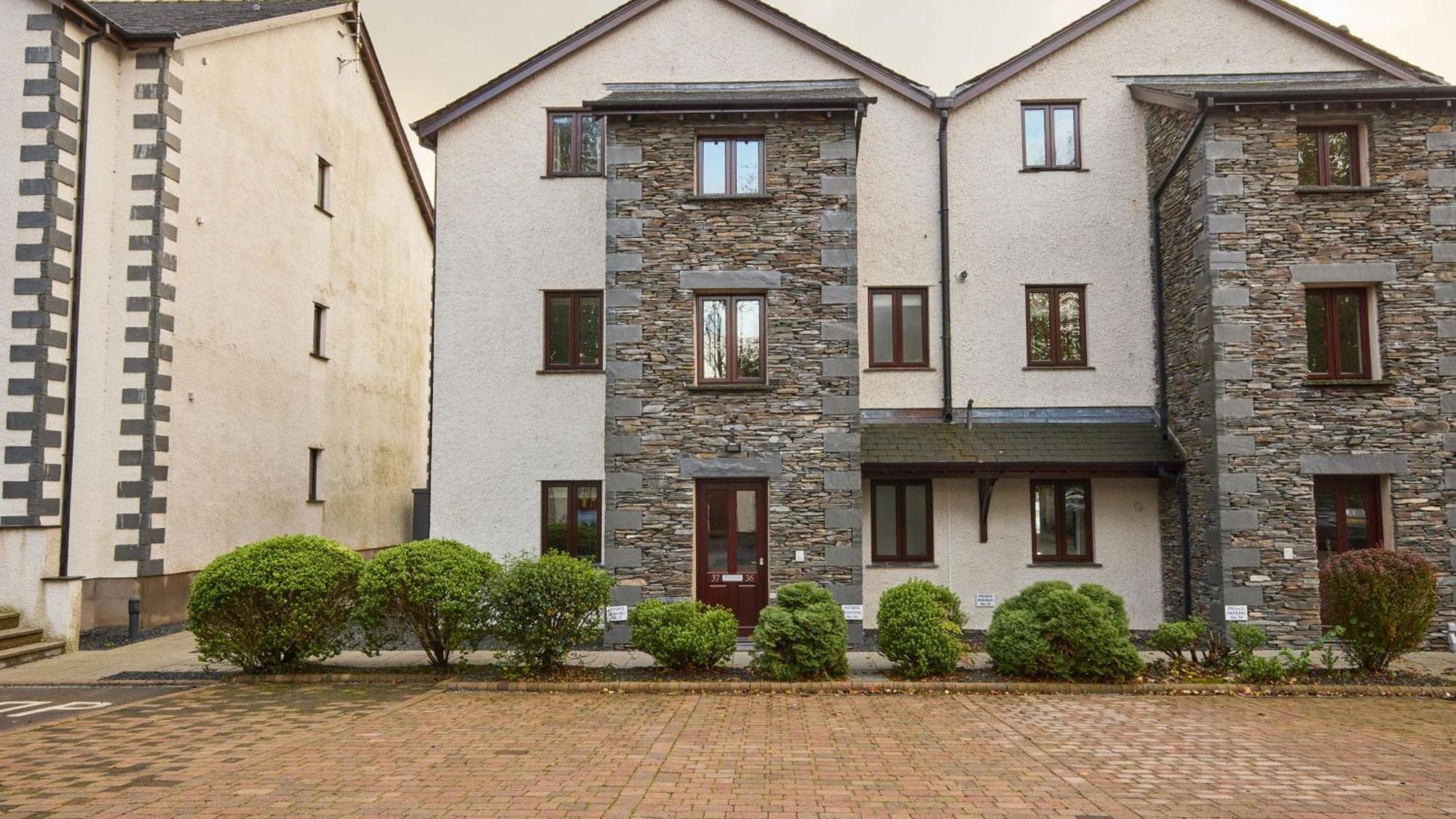 Lake District Apartment At Windermere Marina Village باونيس أون وينديرمير المظهر الخارجي الصورة